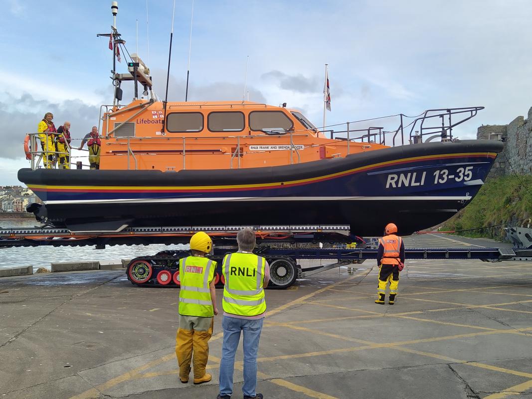 Outside Visit To Peel Lifeboat Launch - 17 August 2022 - Rotary Rushen ...